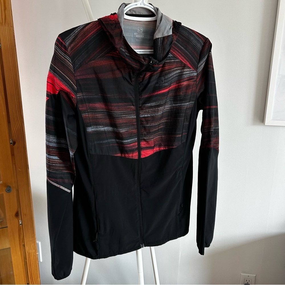 Salomon Women's Jacket - Black and Red